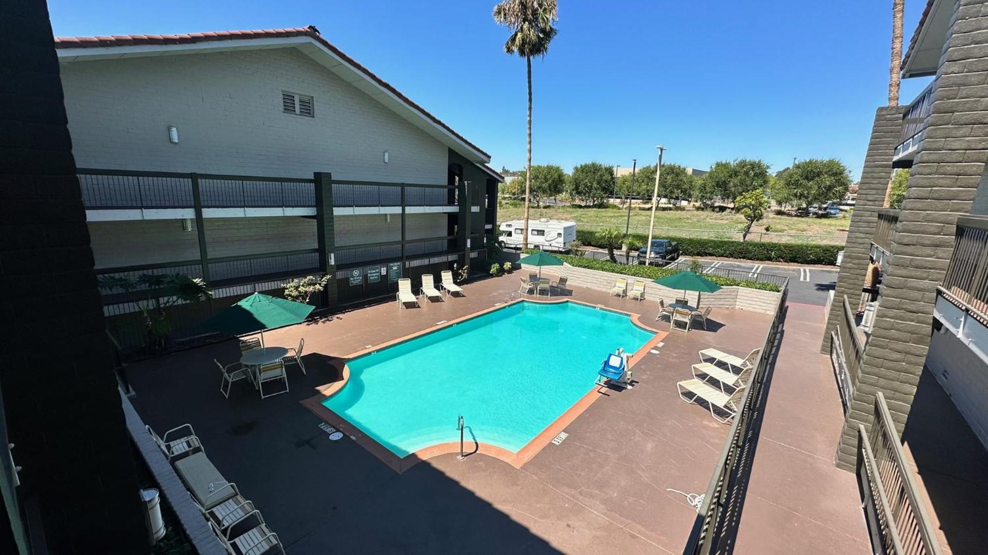 Days By Wyndham San Diego 3* Vista