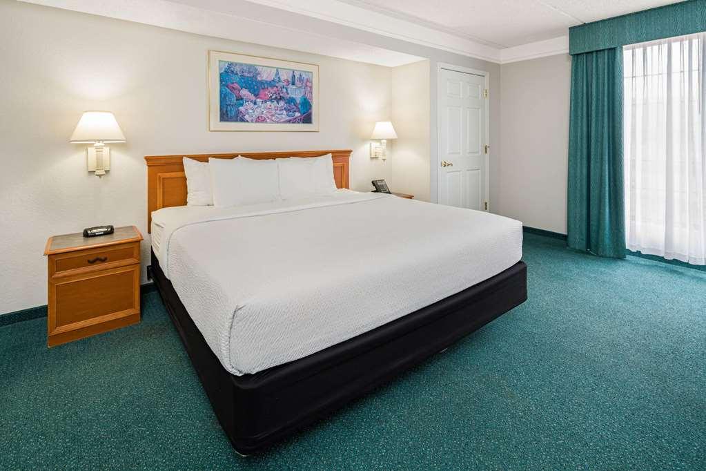Days By Wyndham San Diego 3*