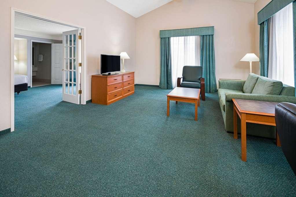 Days By Wyndham San Diego