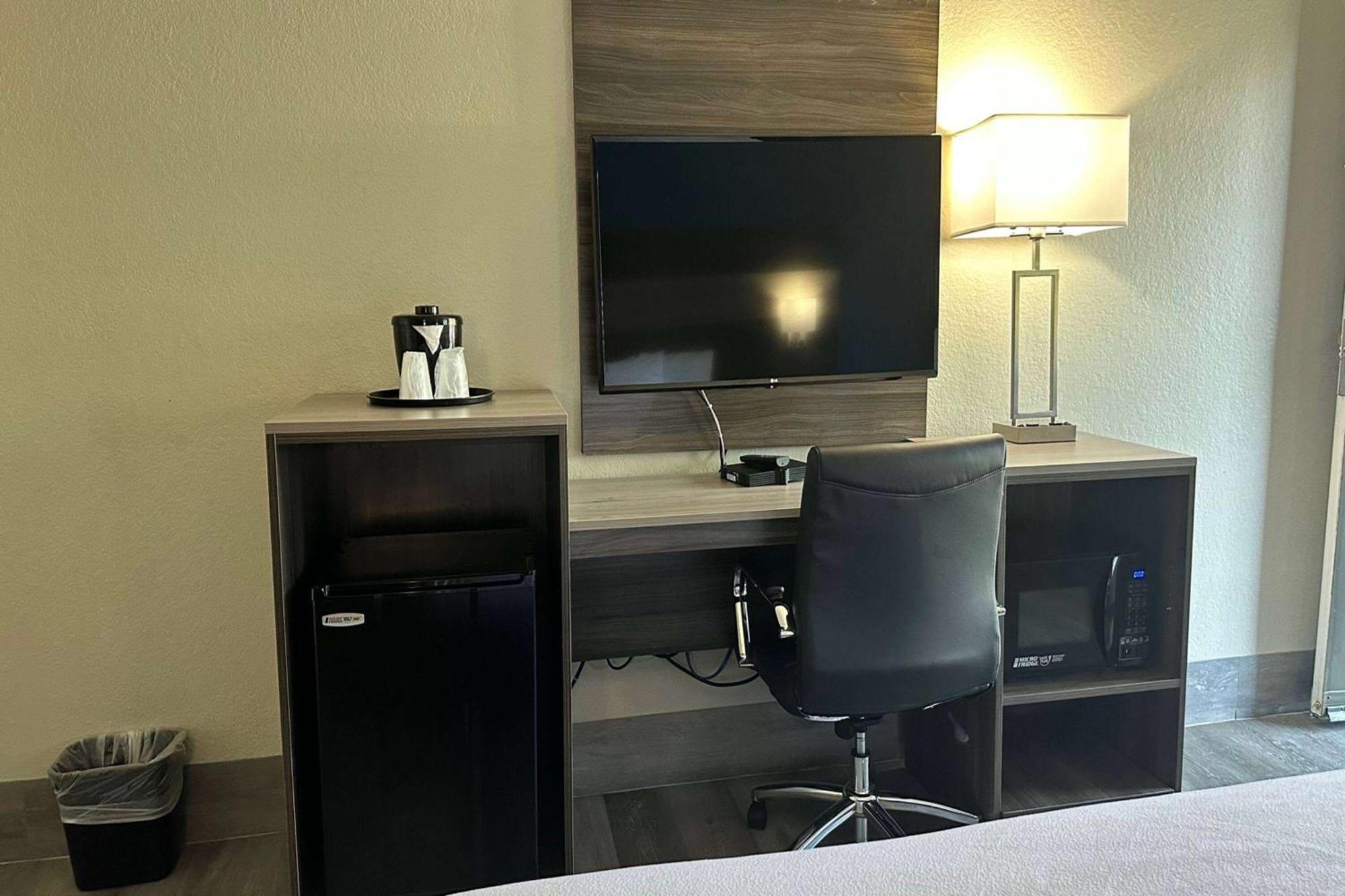 Hotel Days By Wyndham San Diego