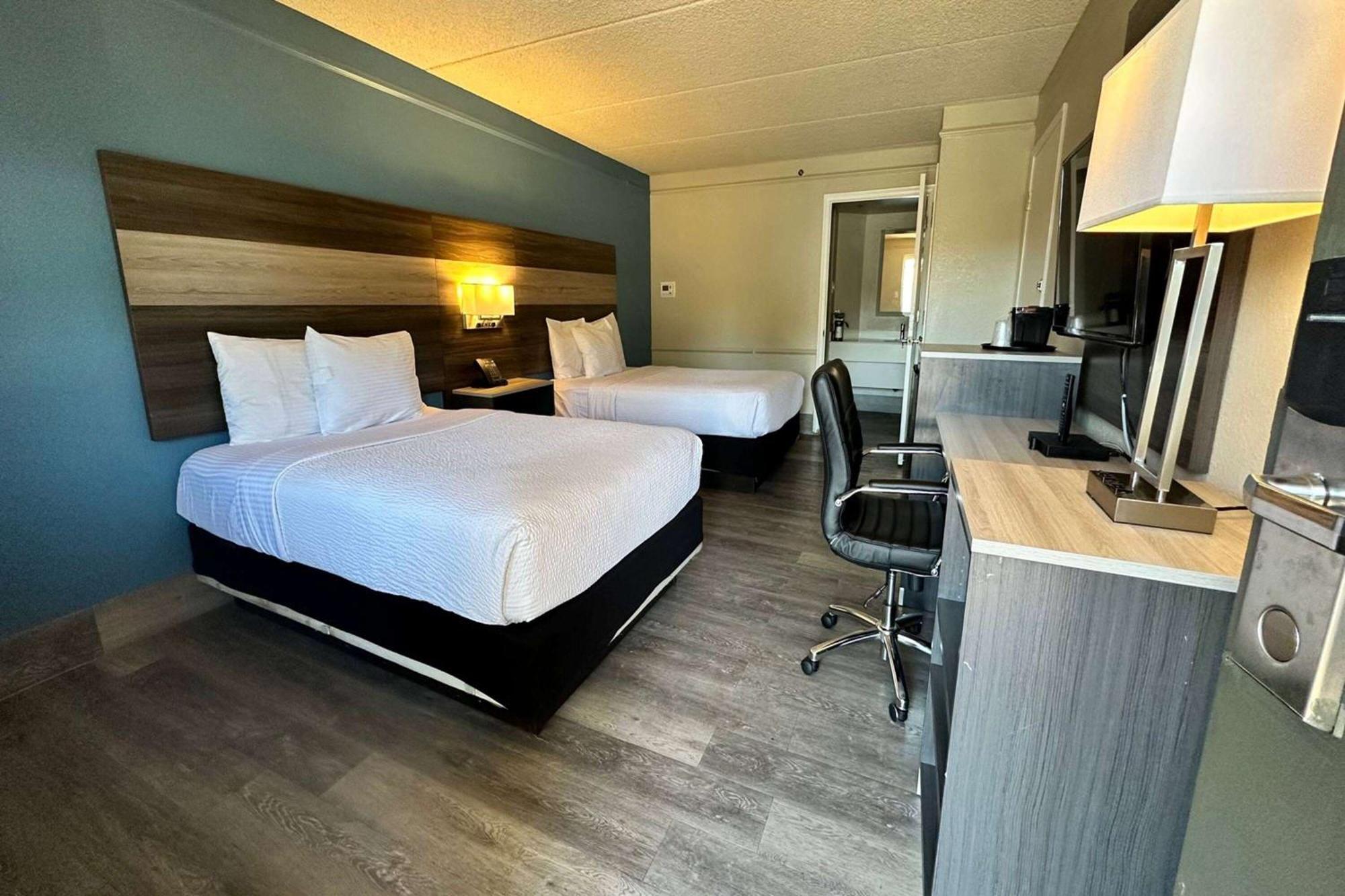 Days By Wyndham San Diego